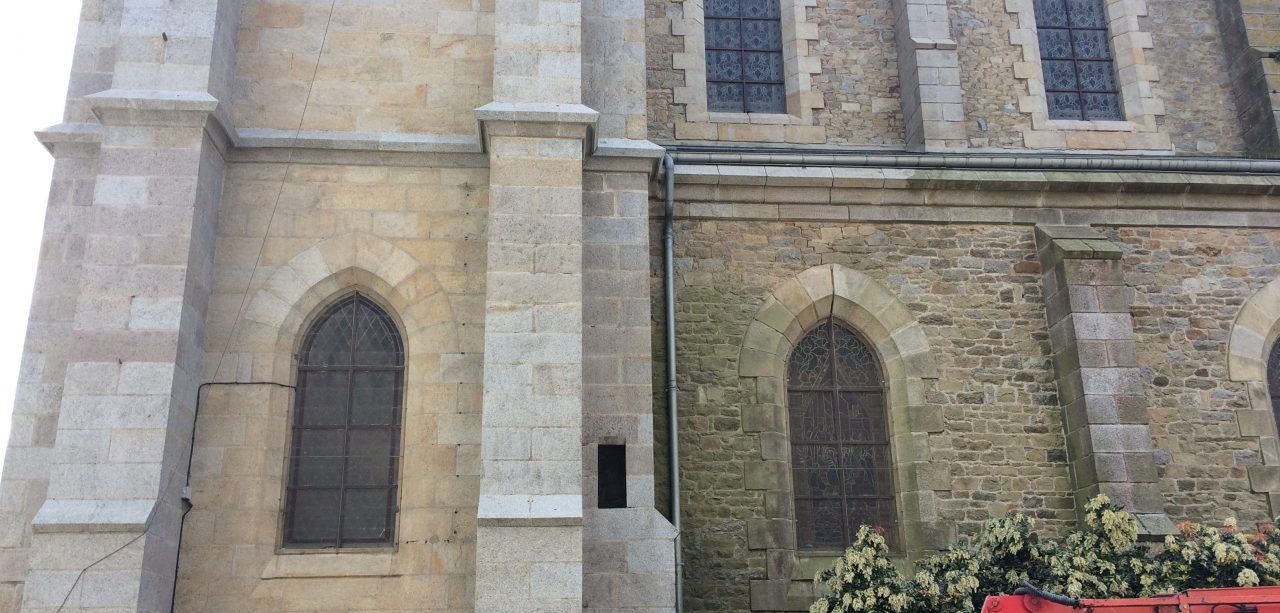 Rénovation d'une église à Broons